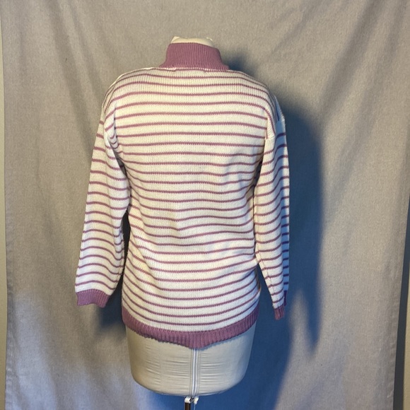 Vintage A'Milano women's  sweater size small - Picture 2 of 6